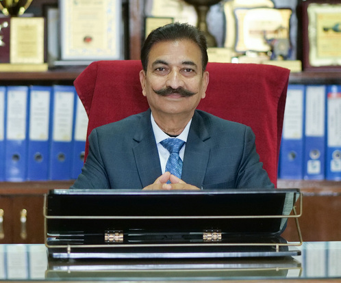 Prof. (Dr.) Rajesh Bahuguna